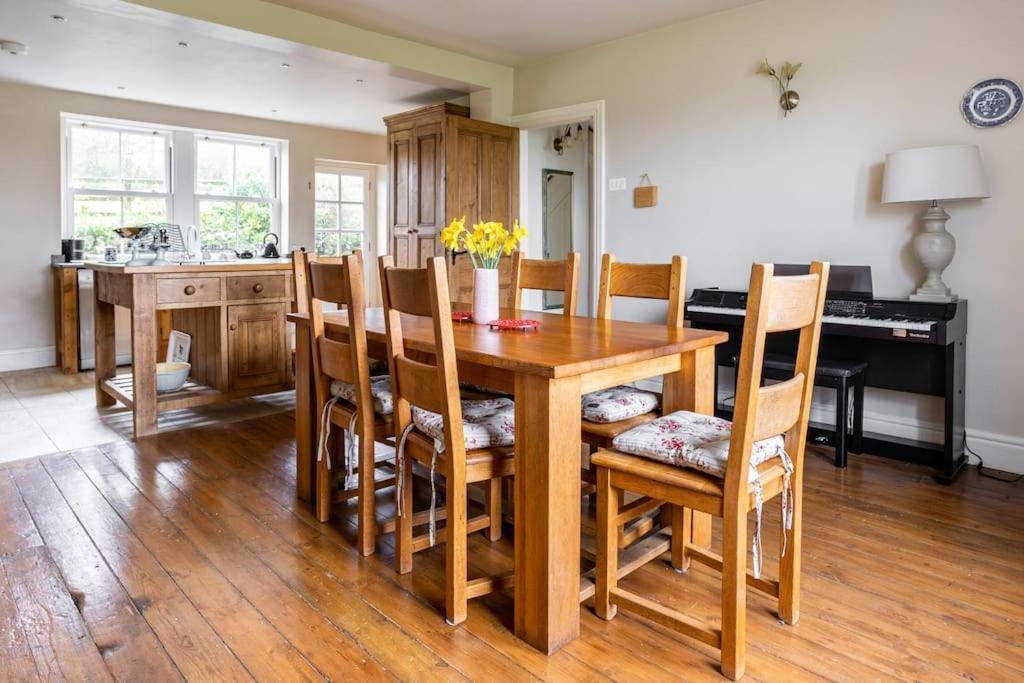 Luxurious Granny House Bell Busk In Malhamdale Villa Skipton Exterior photo